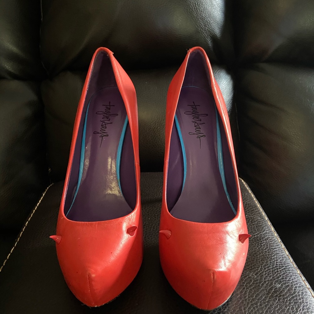 Taylor Says Devilicious Pump